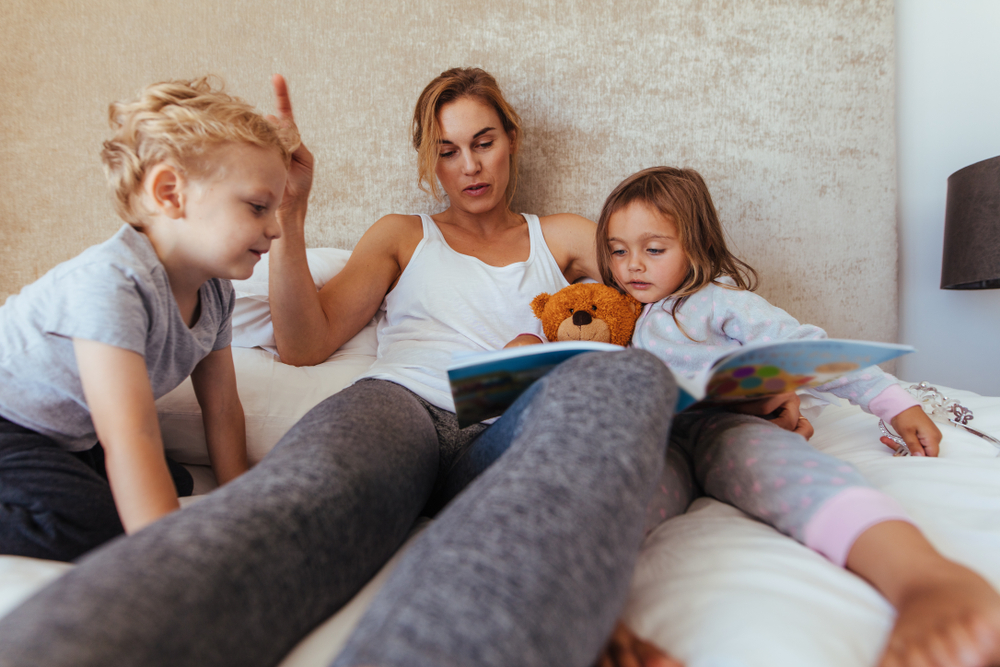 7 tips to help you develop an appropriate bedtime routine for multiple kids.